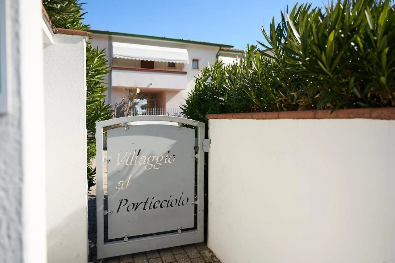 Appartamento Al Porticciolo-Residence Con Piscina-Cavallino Treporti Italy